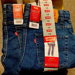 LEVIS
High rise super skinny
Slim flex stretch 
SIZE 14 kids jeans